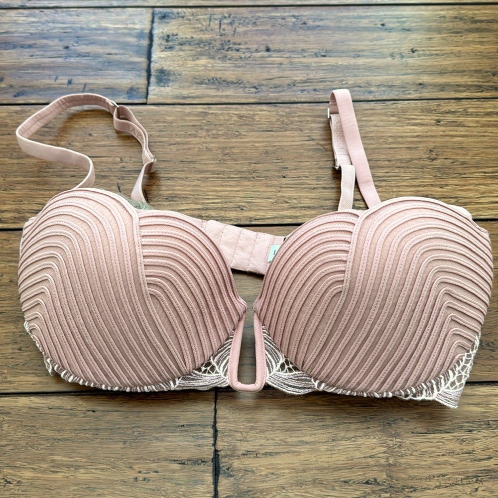 NWOT La Perla Italy Beautiful Pink Seta Silk Bra 34 E